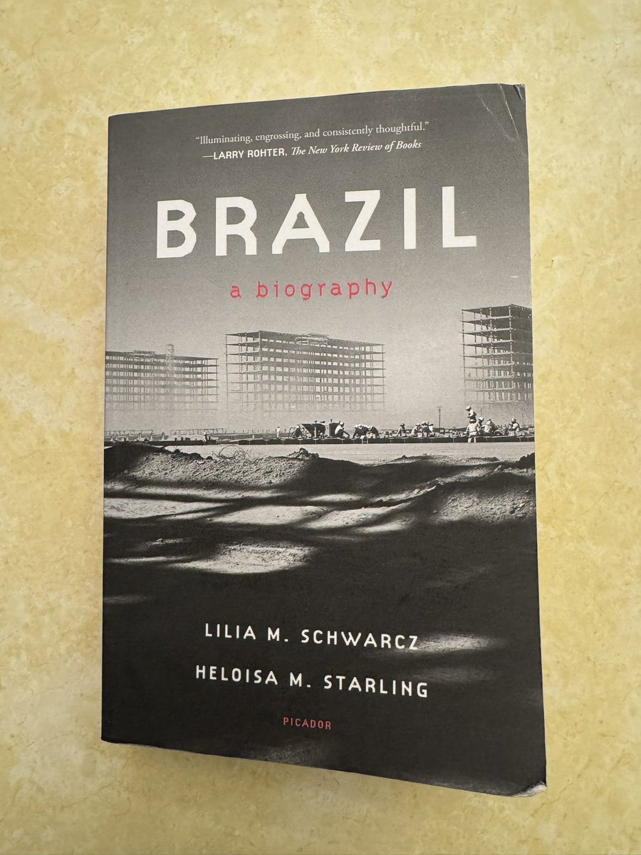 DanTheLyons's tweet image. Brazil: A Biography, by Lilia Schwarcz and Heloisa Starling. #goodreads #reading #amreading #readingcommunity #nonfiction #history #historybooks #booktwitter #bookrecommendations #bookrecommendation