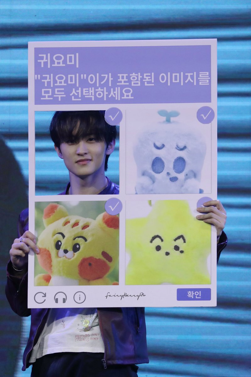 마크 얼굴 tweet media