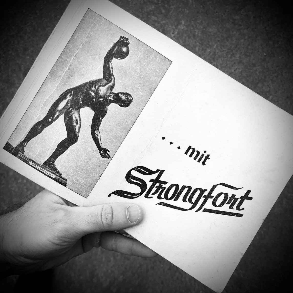 pavelmacek's tweet photo. A statue (!) of a textbook kettlebell side press on the cover, “an potent mix of the windmill and the military press.”

#strongfirst #kettlebell #bestrongfirst https://t.co/zscBtZdGaD