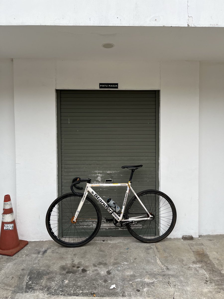 putrasagansf's tweet photo. #fnfjb wts frame only inc hs+sc tsunami size m repaint min lecet lecet . 1,4 nego in aja https://t.co/Qv1pO1on9g