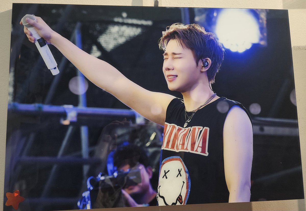 rbrbrb0428's tweet photo. 보람찬 성규의 생카였다! 진짜 후회따윈 없었다!!
성규의 생일로 인한거지만 내가 더 즐겨버렸다! 히히

하지만 성규야! 너의 생일이라 더 즐길 수 있었어! 생일 미리 축하해! 태어나줘서 고마워! 사랑해♡

#성규야 #생일축하해! https://t.co/U0dwi4LO6h