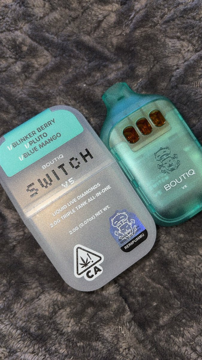 hannah 🪐🖤 tweet media