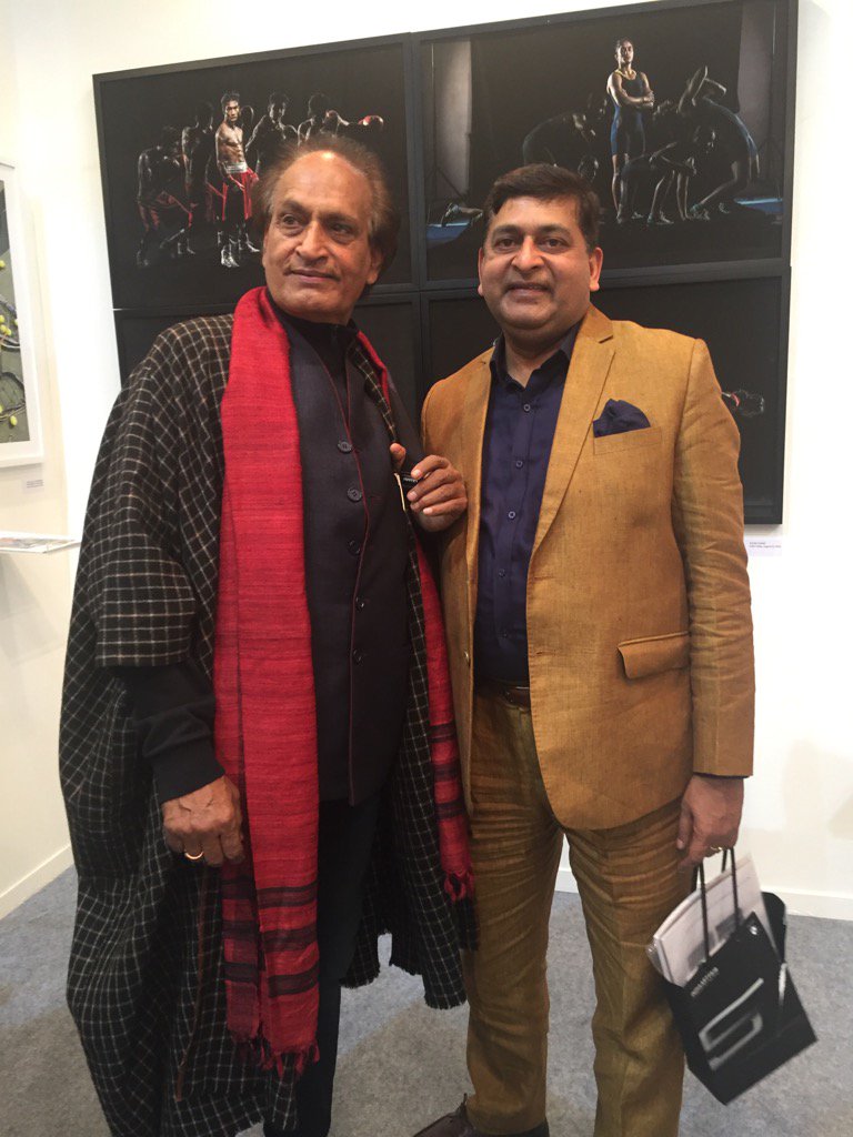 Legendary photographer Raghu Rai passes away at 83 📸💔
The man who captured India’s soul… is gone. He was not just a photographer but an era. Meeting talking &amp; spending time with him was a treat &amp; it will remain live in our memory for life time. May God bless the noble soul.