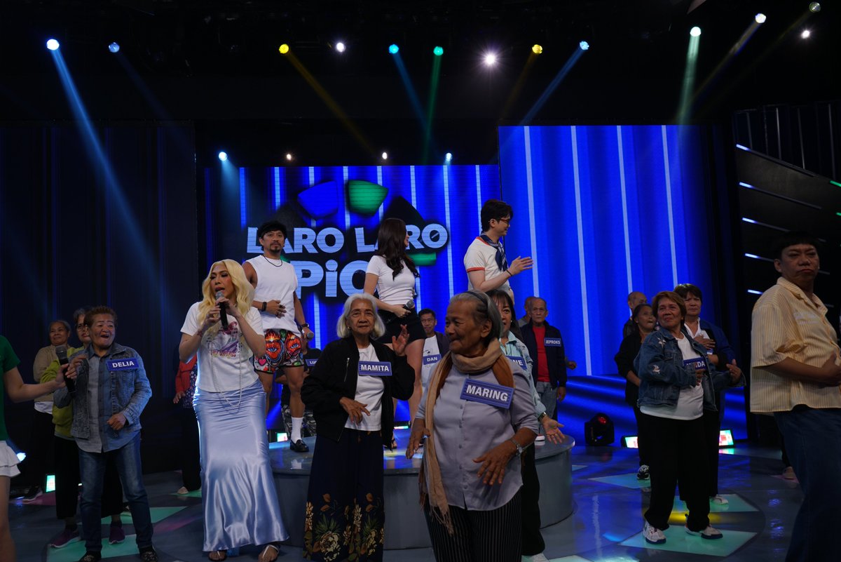 It's Showtime tweet media