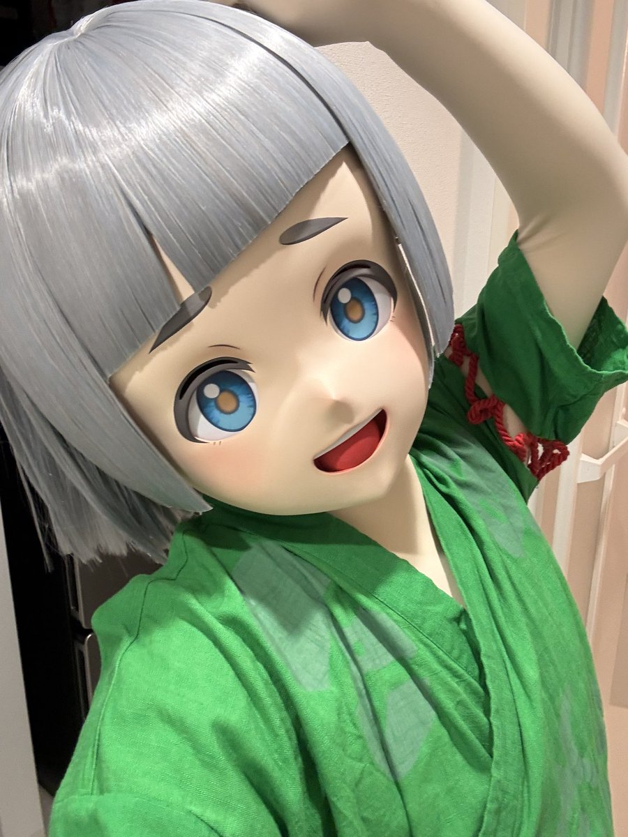 るり tweet media