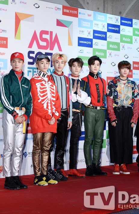 𝐦𝐢𝐫𝐚𝐚. tweet media