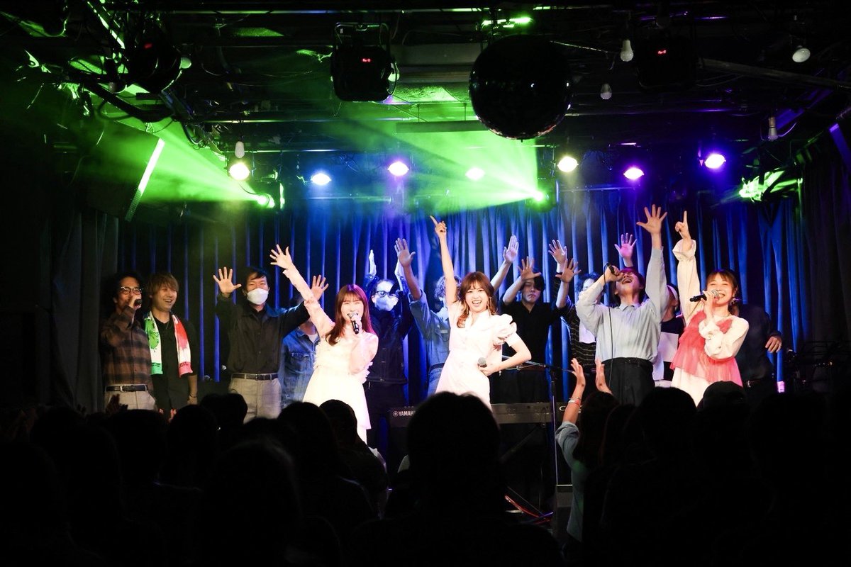 優花 tweet media
