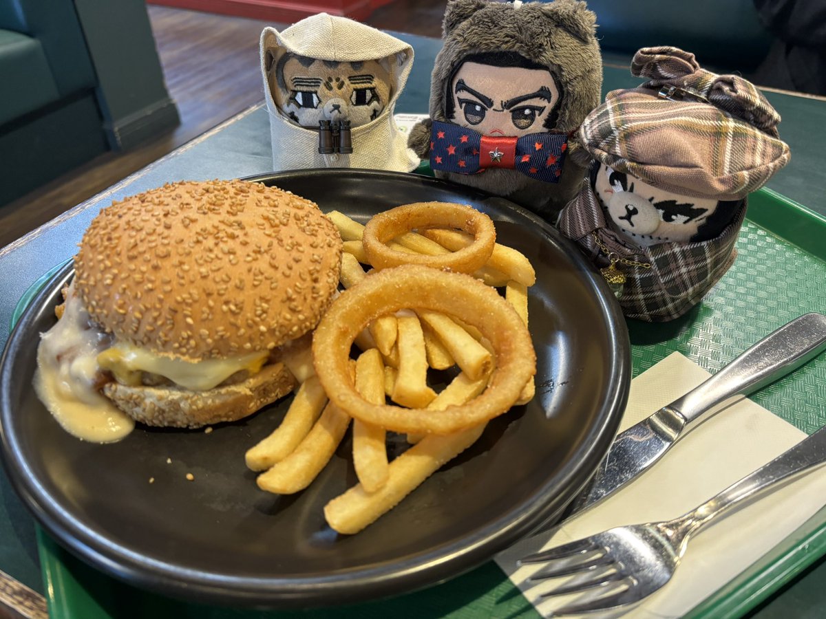 さえみ tweet media