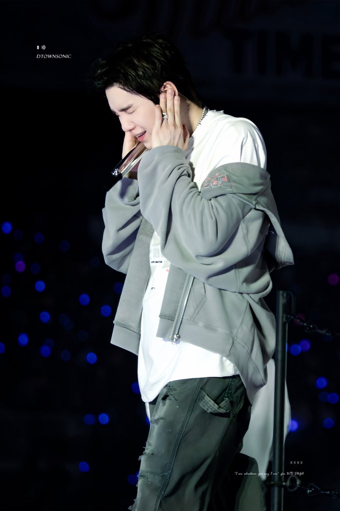 dtownsonic_suga's tweet image. #SUGA #슈가 #BTS #방탄소년단  
#민윤기 #AgustD 
260426
@BTS_twt