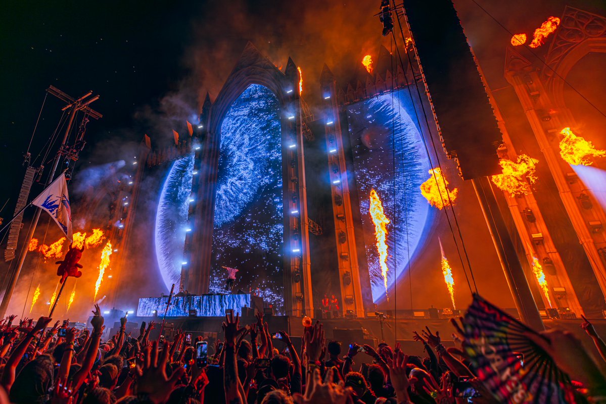 Forbidden Kingdom Fest 🏰🛡⚔️ tweet media