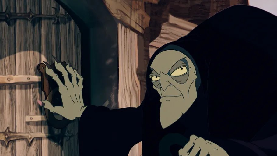 Я не знаю, можно ли его найти на каком-то другом языке, но от вот этого мультика у меня мурашки по телу шли и в детстве и сейчас, очень жаль что его почти никто не знает