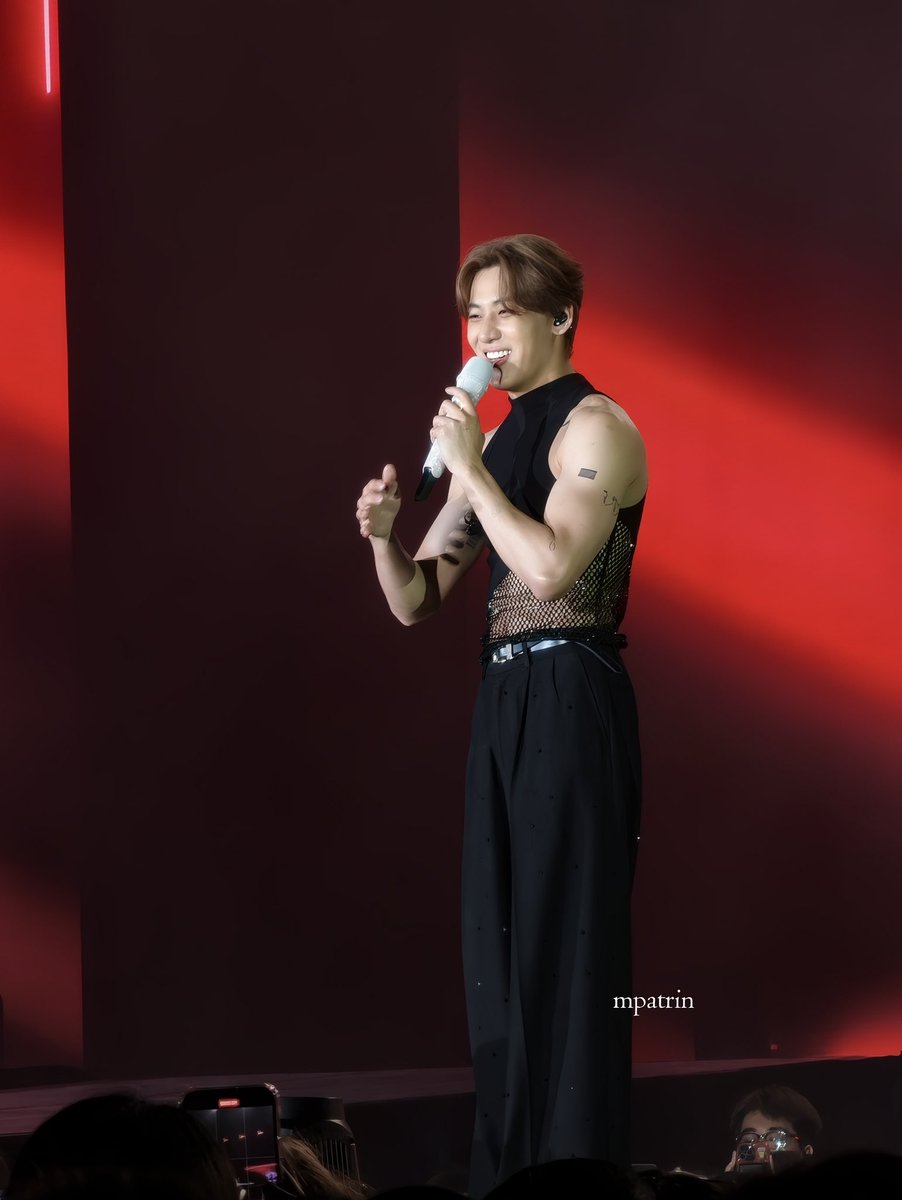 MPatrin's tweet photo. น้องแบมแบม ☺️😕😒😇🪽
#BamBamXKPopMasterzBKK
#BamBam
@BamBam1A https://t.co/RHNBATjKPk