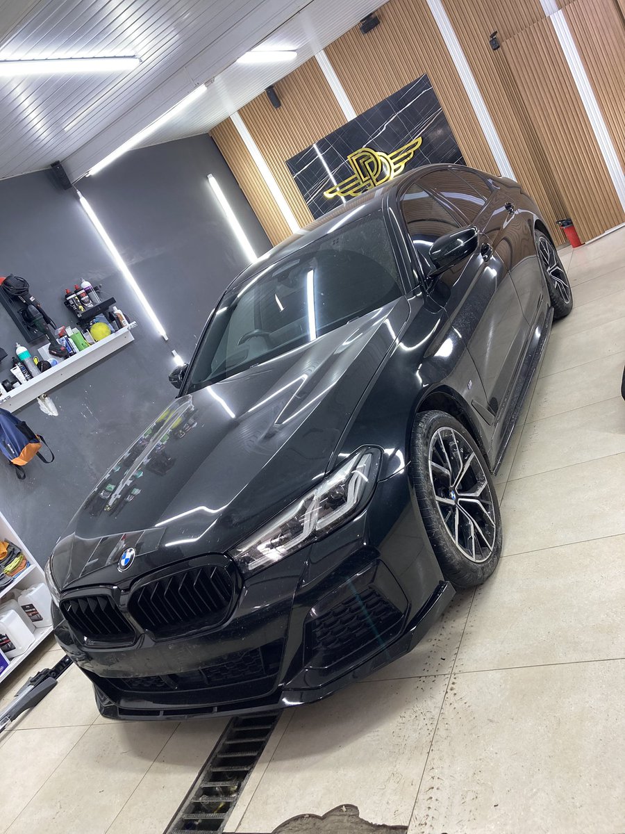 HomayMoradi's tweet image. #bmw 5 series #g60 #detailing project