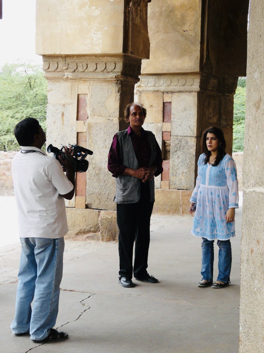 saharzaman's tweet image. 💔 my beautiful mentor, rockstar, icon 🙏✨ Thank you for being so perfect. Raghu Rai, the only name in photography for me

#RaghuRai #photography #legend