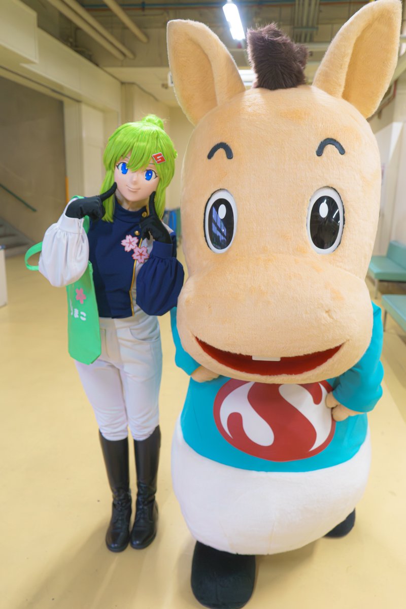 むつふさ tweet media