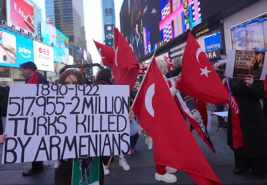 Conflict tweet media