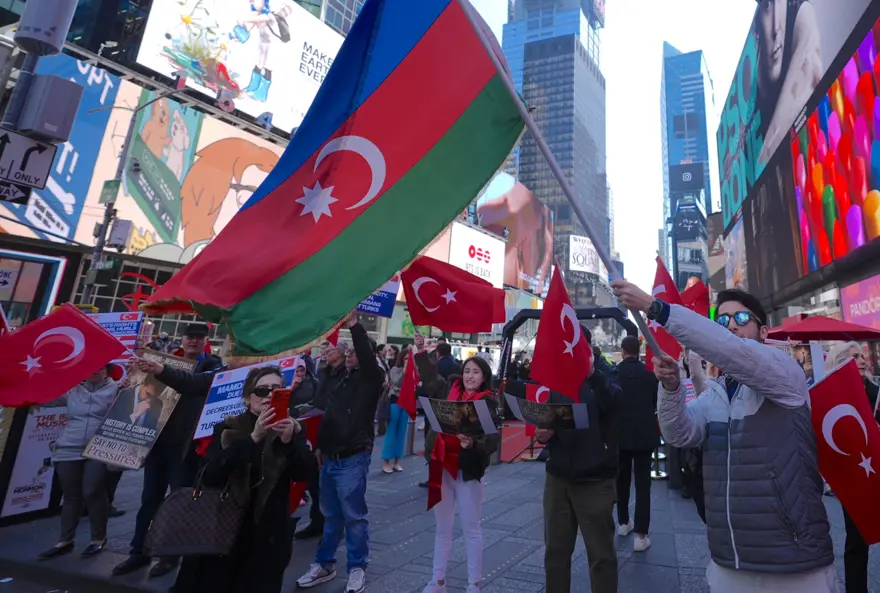 Conflict tweet media