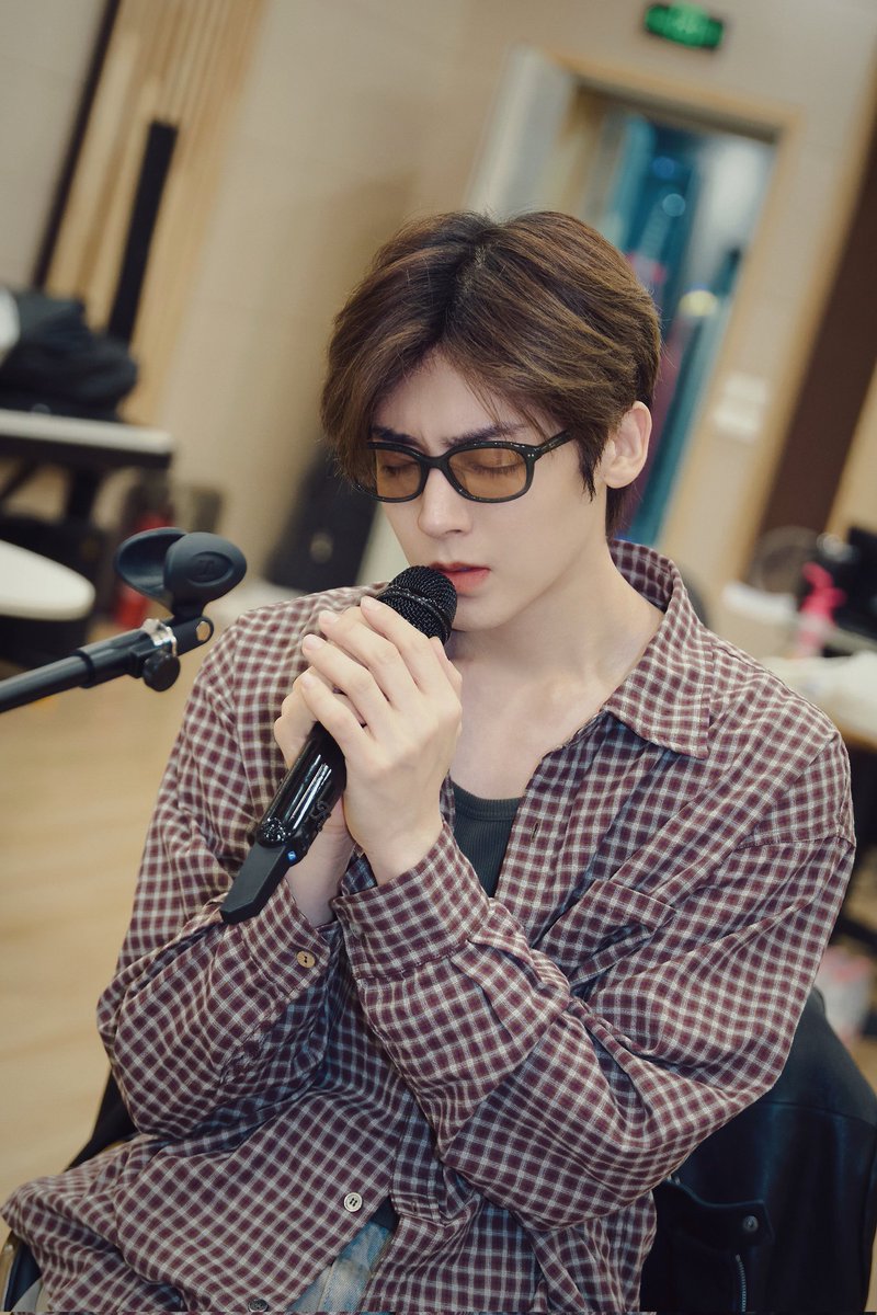 Hou Minghao Record tweet media