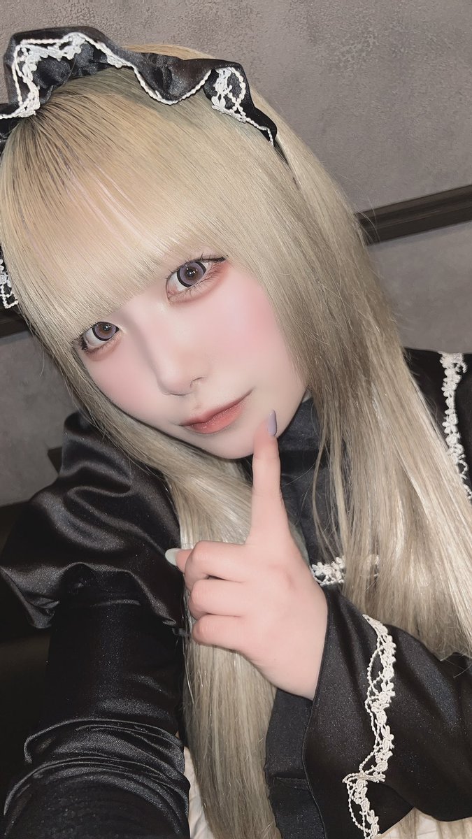 ふゆ tweet media