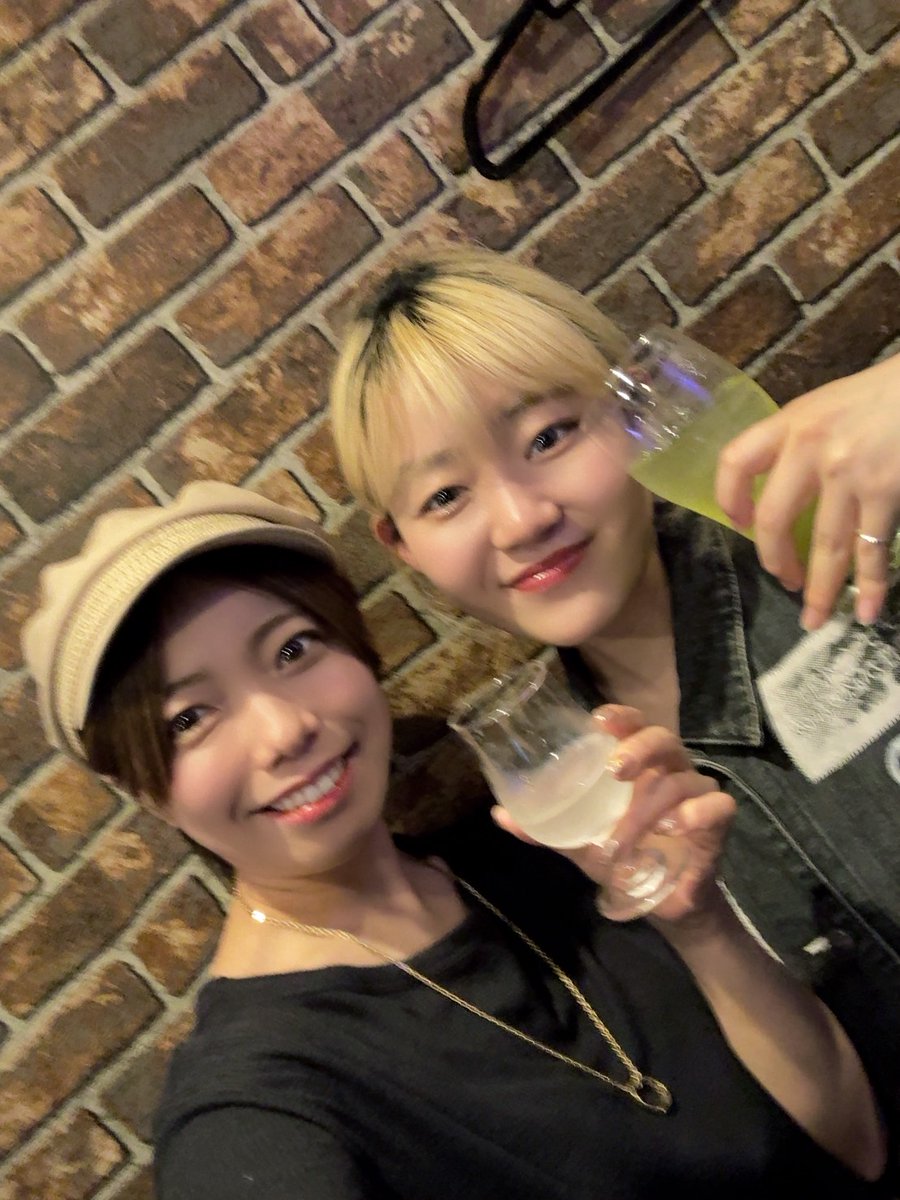 Bar Pygmalion tweet media