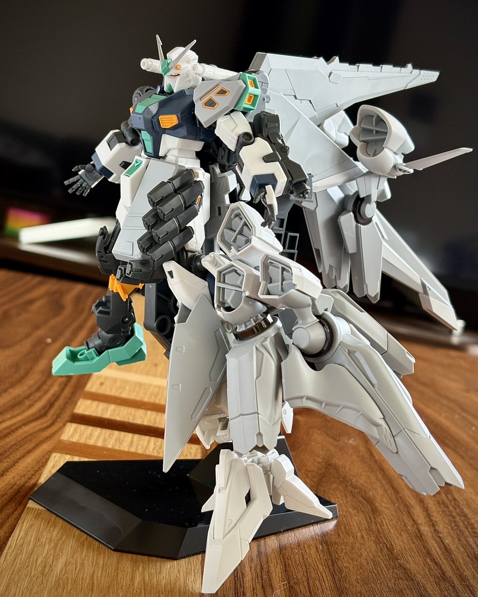 non_418's tweet image. HG アリュゼウス
量産型νガンダム
背部ユニットを組み、
ペーネロペーに似たシルエットになってきた
組んでいて楽しい☺️
#ガンプラ #gunpla #閃光のハサウェイ #キルケーの魔女