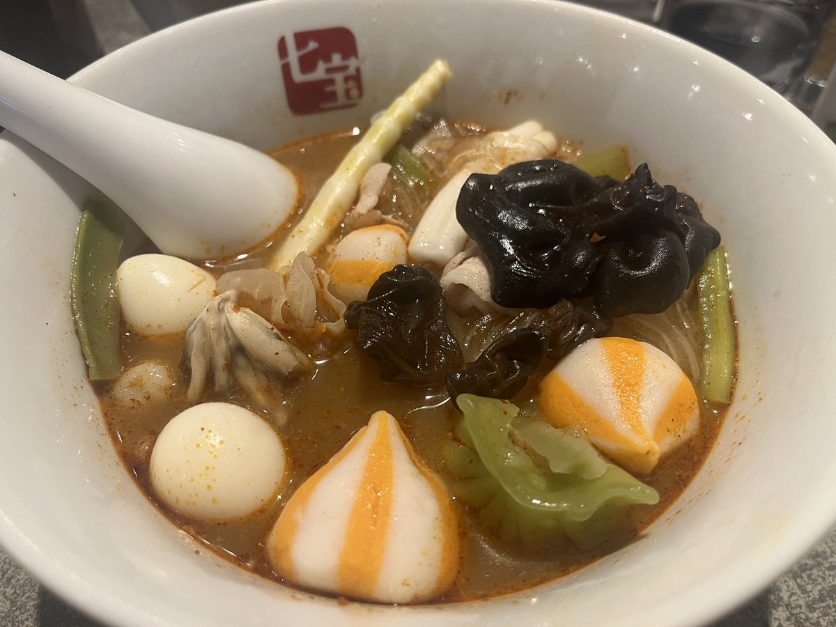 念願の七宝麻辣湯が大変美味でした🎪

麻辣湯食べたことあるAIMさんいますか?❤️‍🔥