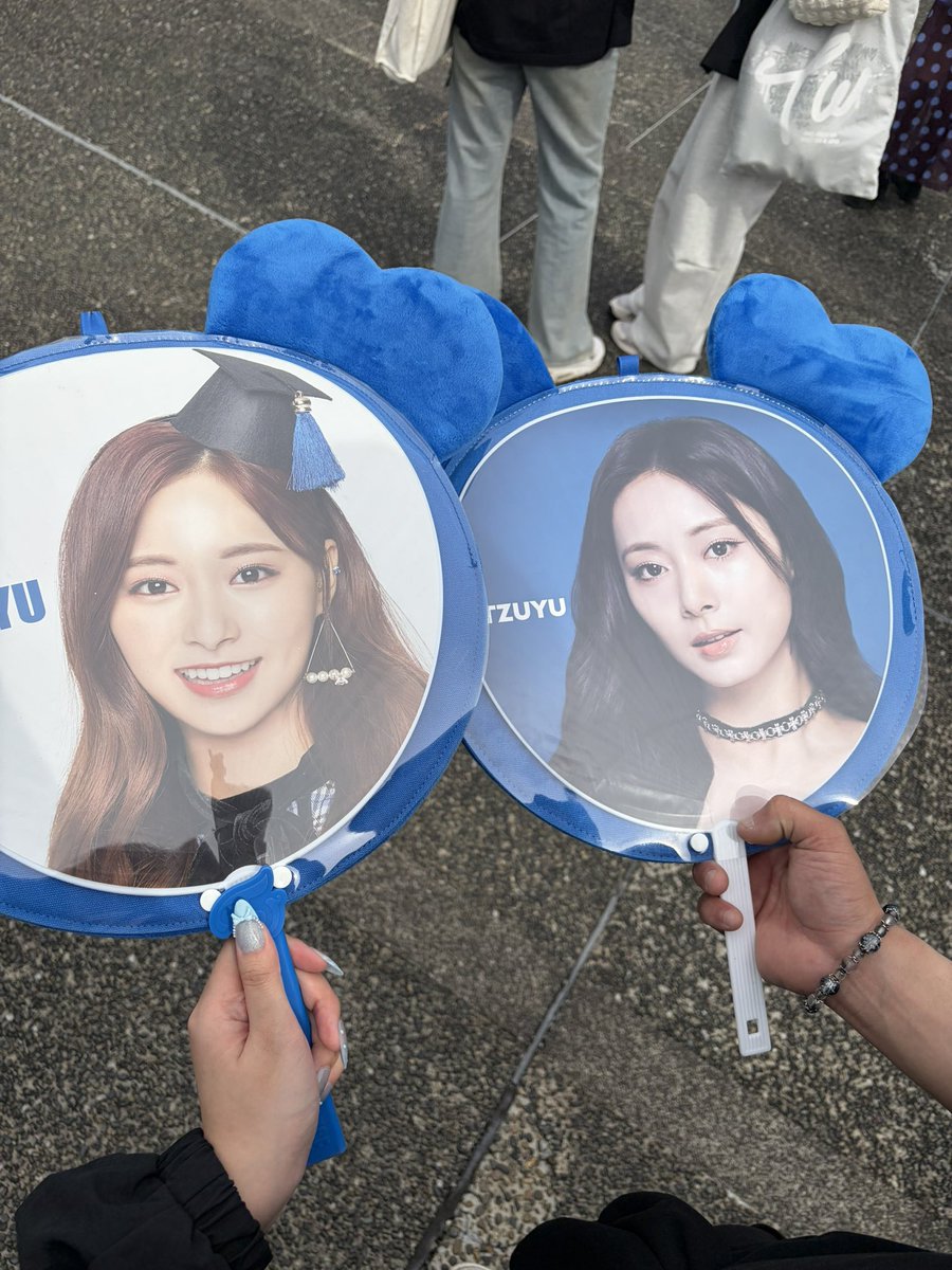 kei_tzuyu_love's tweet image. 国立2日目いってきました。

最高なライブをありがとう！

とても幸せな時間でした。

国立で9人立つ姿て見れてほんとよかったです

会ってくれたみなさんありがとう。

#TWICE国立DAY2 #TWICE #THISISFOR
#TWICE_THISISFOR_WORLD_TOUR