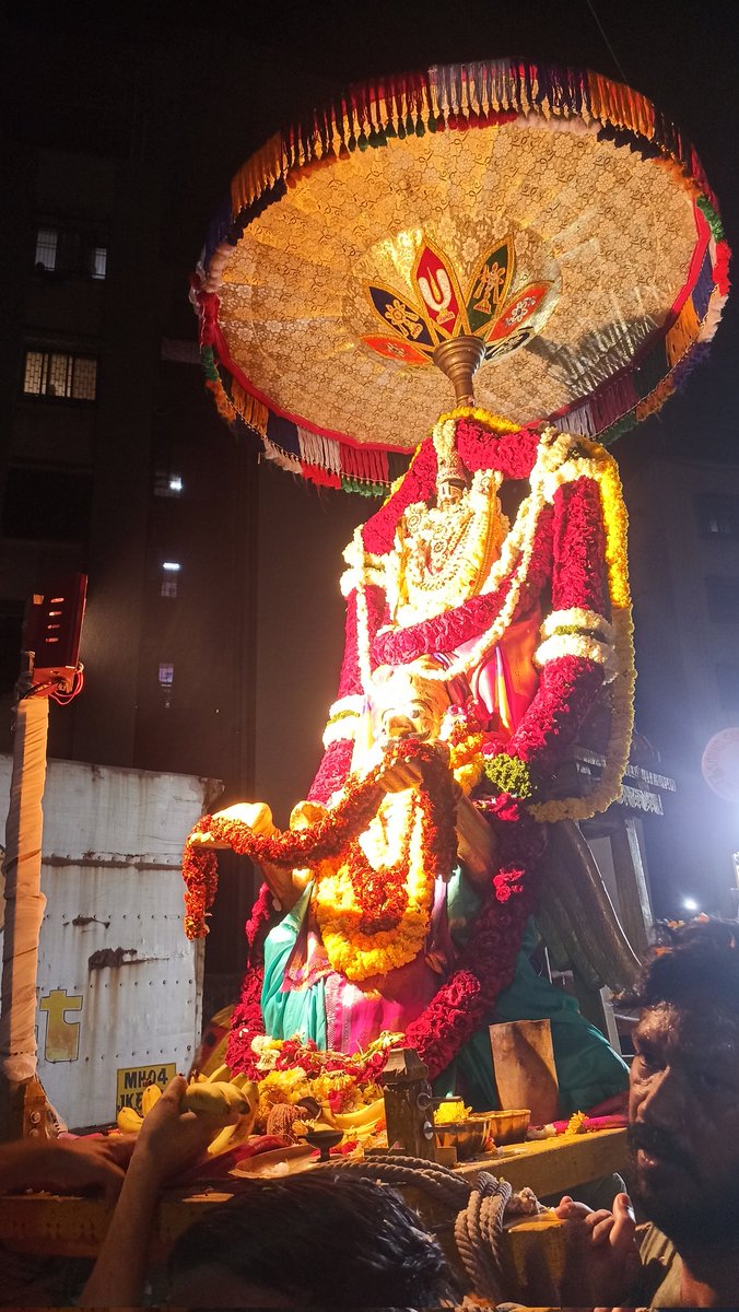 SaikumarKodam1's tweet photo. ✨ Sri Venkateshwara Brahmotsava 🙏🏻🕉️🚩 https://t.co/G2SCCxqWmc