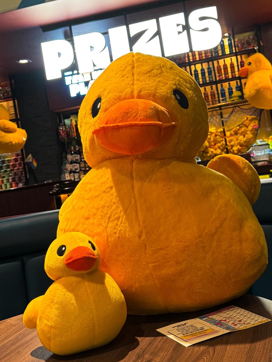 NewcastleNE1's tweet photo. Bottomless wings, fairground games and cocktails - Fayre Play at The Gate have launched All You Can Wing including… 
🍗 90 minutes of unlimited wings from Burger Drop
🍹 4 Cocktails (or prosecco)
🏀 90 minutes of fairground games

Available from Sun to Thur, 11am to 3pm https://t.co/ipc7PT2OUK