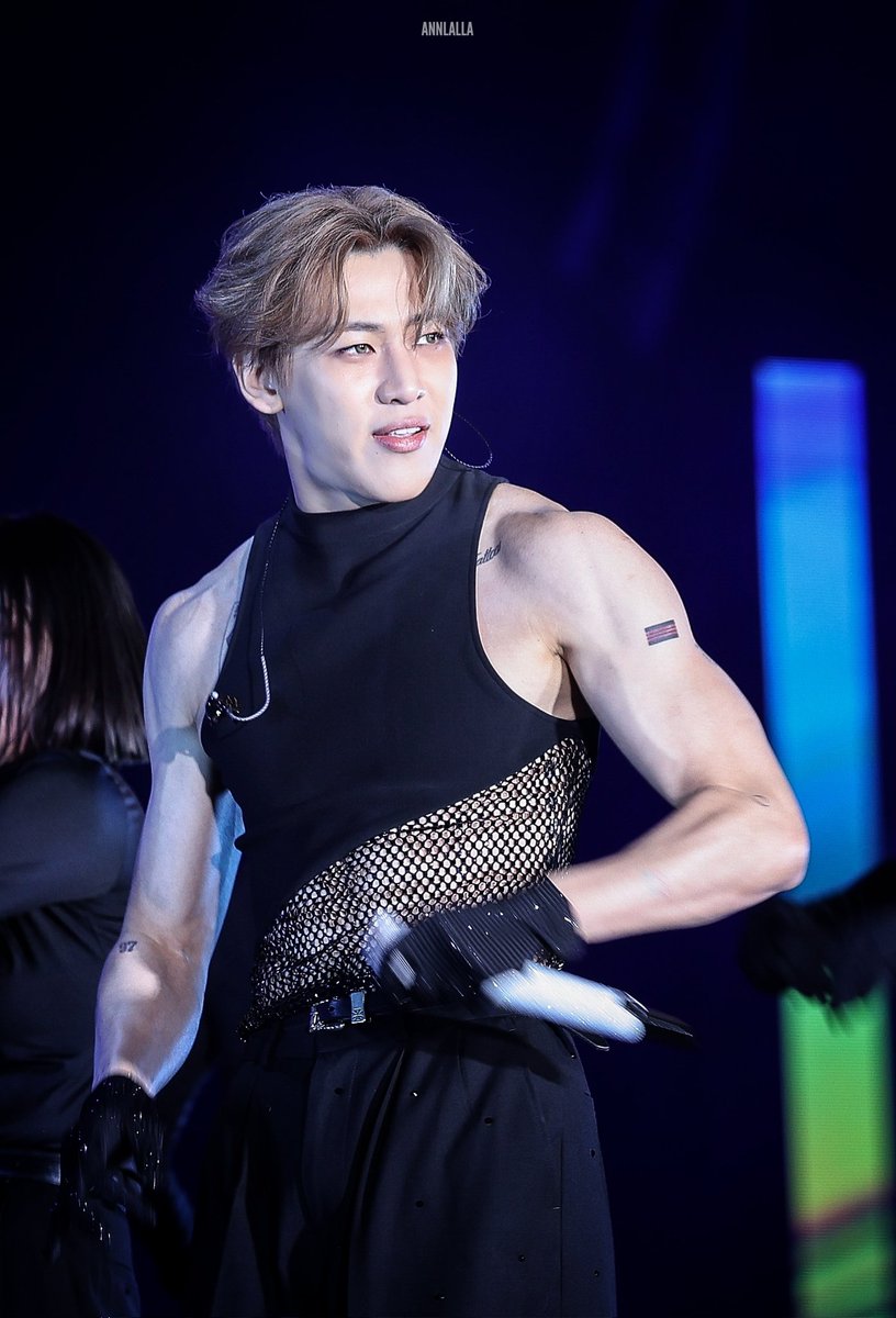 𝒂𝒏𝒏𝒍𝒂𝒍𝒍𝒂 tweet media