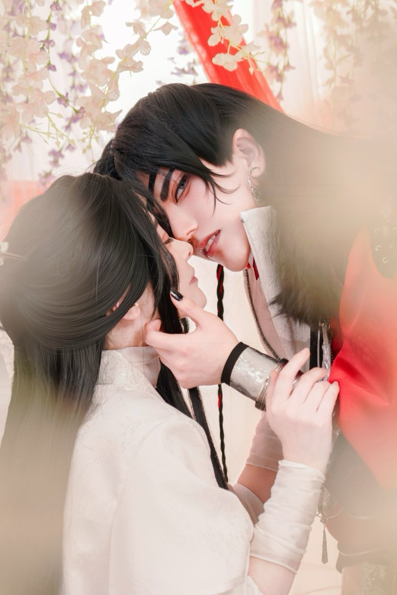 天官賜福 / 花怜
 
🦋🌸  
哥哥 <a href="/ndc_fa/">🥒里風🥒</a> 
photo <a href="/photo_takanashi/">マルチフォトスタジオ　小鳥遊 -たかなし-</a> 
。