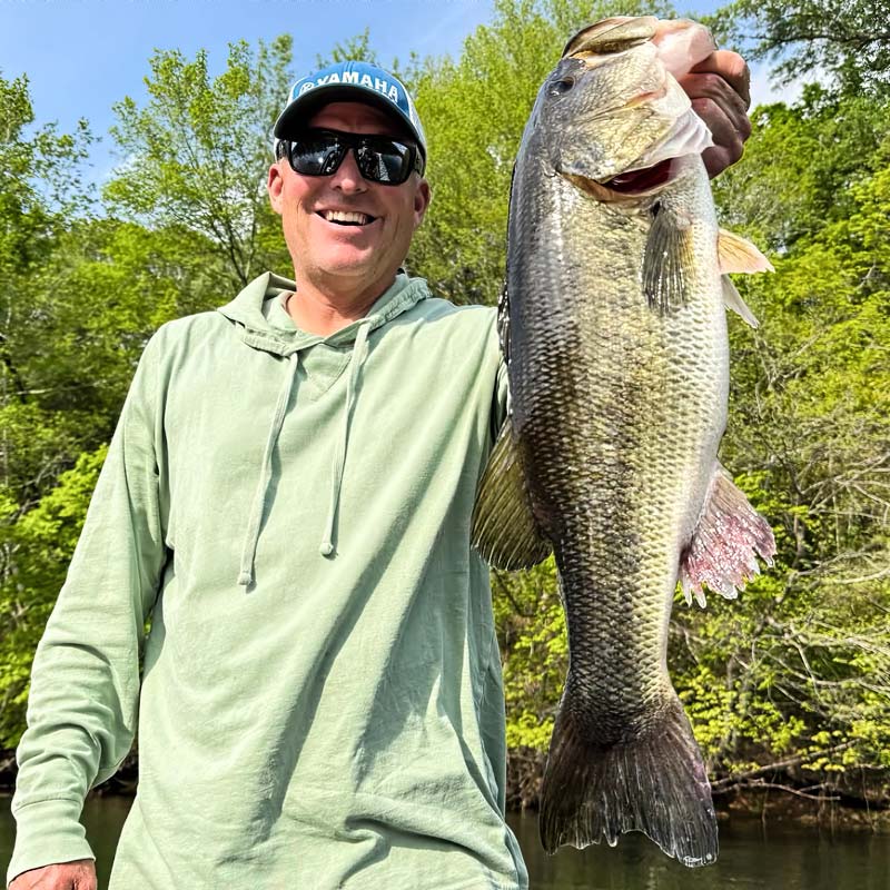 CulpritFishing's tweet image. @dustinwilksfishing Spring is here.  Warm beautiful weather seems to have set in.
This was the one hard pulling bass, jumped 4 times completely out of the water as well.

#fishing #outdoors #springfishing