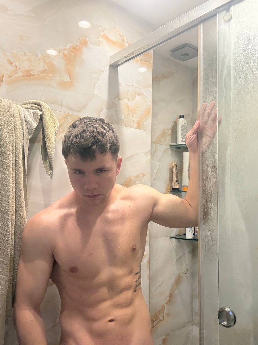 Luxury Boy🌶️ tweet media