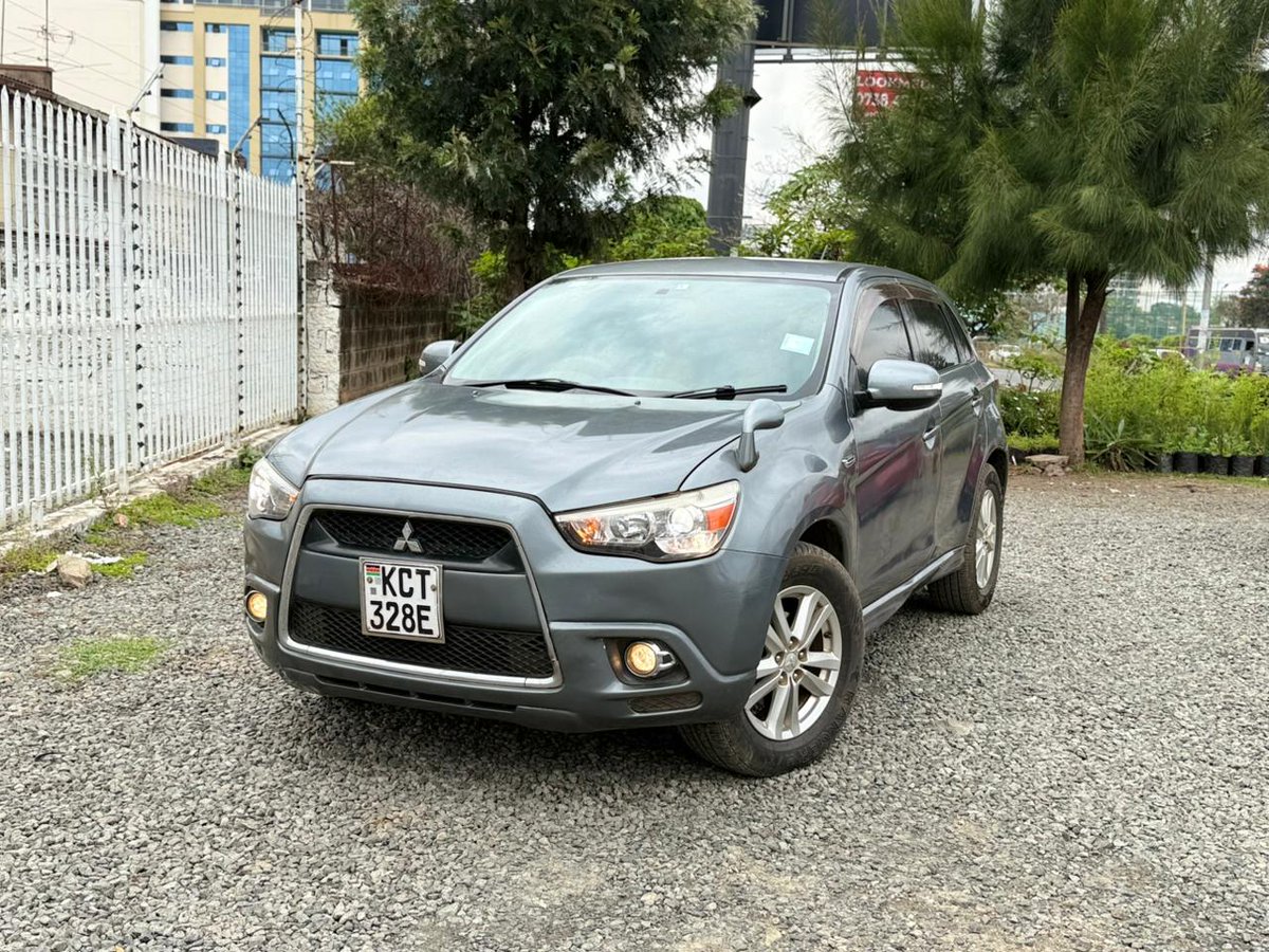 Talism_an's tweet photo. Mistubishi RVR
2012 Model
1800cc
Asking price 1,250,000
0723515478 https://t.co/Mi3btFJS4d