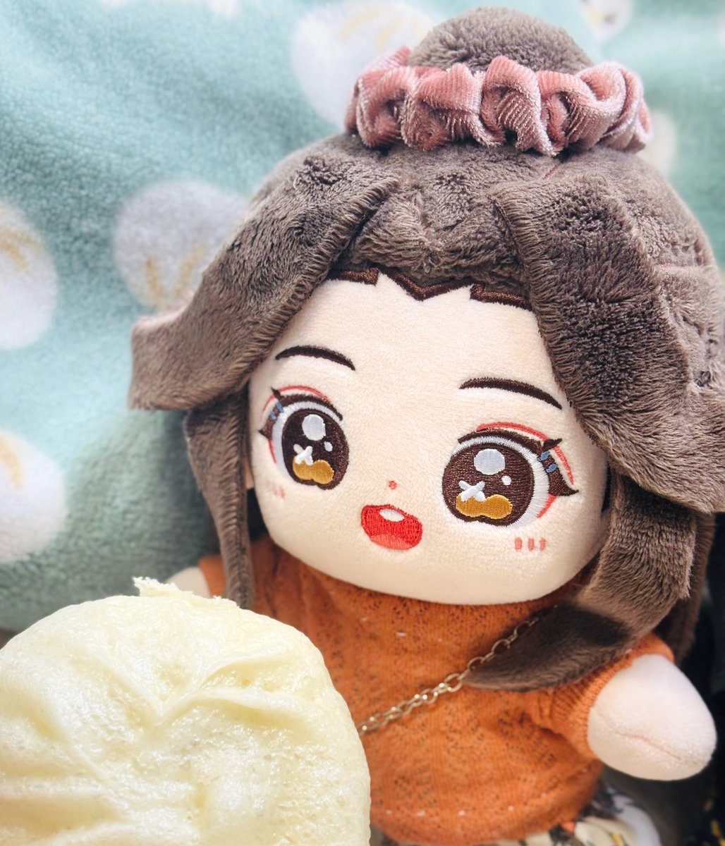 TLでぬいちゃんの写真、どう見えてるか気になりませんか！？
私はこだわる性分で🤣
❁1枚だと縦長9：16以外は綺麗に見えますよ！
❁2枚だと8：9推奨だけど1：1でも良い感じです！

例えば2枚˖ . ݁❀𝜗𝜚❀. ݁₊(1：1)