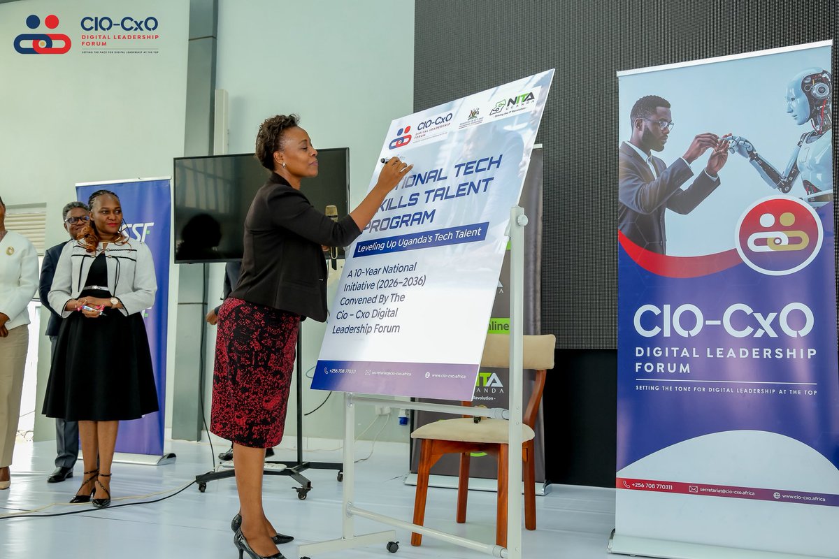 _ClaudineU's tweet photo. Why are companies struggling to find talent while graduates struggle to find jobs? 

I had the opportunity to moderate the Tech Leadership &amp; Mentorship Workshop, where the National Tech Skills Talent Program was launched to bridge this gap 

Be part of the shift. @ciocxo_dlf https://t.co/Pz1Mzm5k9H