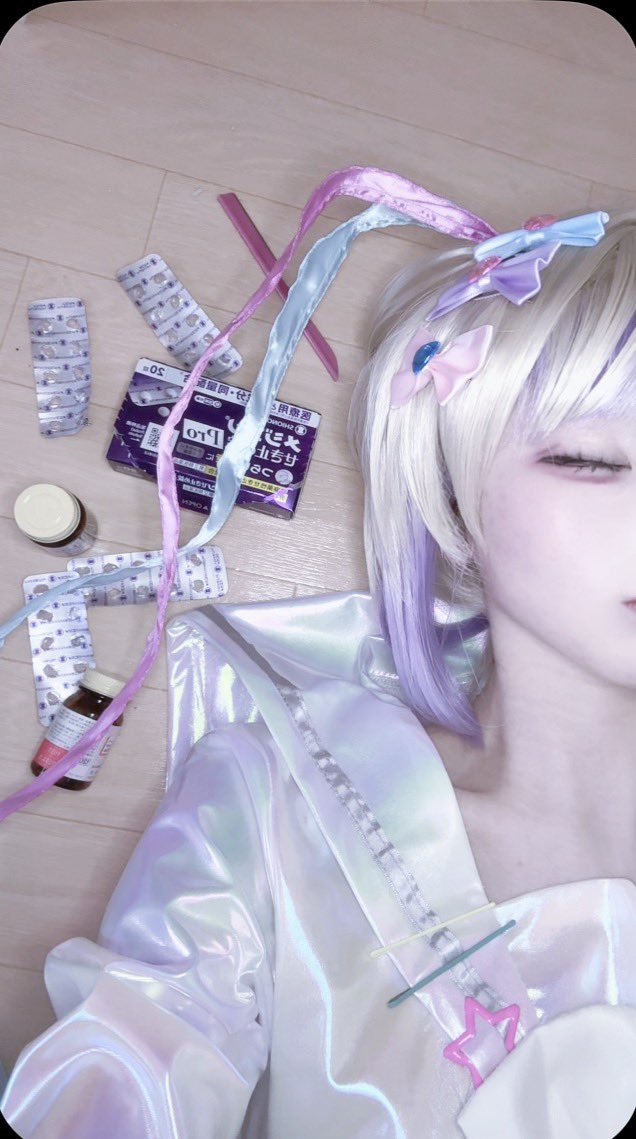 _Λ__Λ_ tweet media