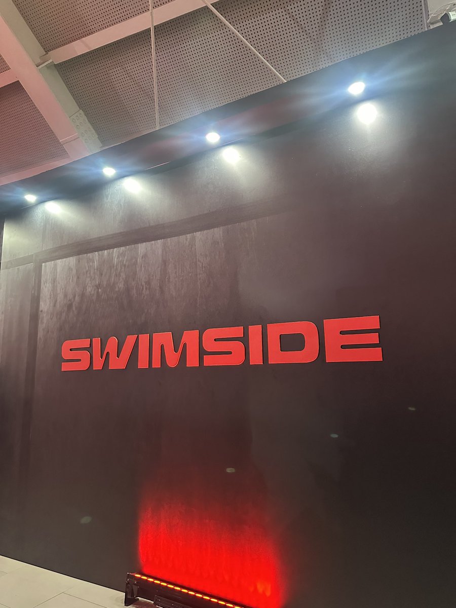 _astarrysky_'s tweet photo. BTS SWIMSIDE 'Jakarta'

#SWIMSIDE #SpotifyxBTS https://t.co/qjjXg3DOjC