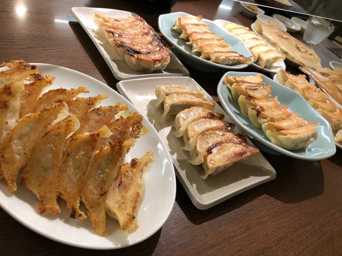 これ1人で全部食べるってマ??? 