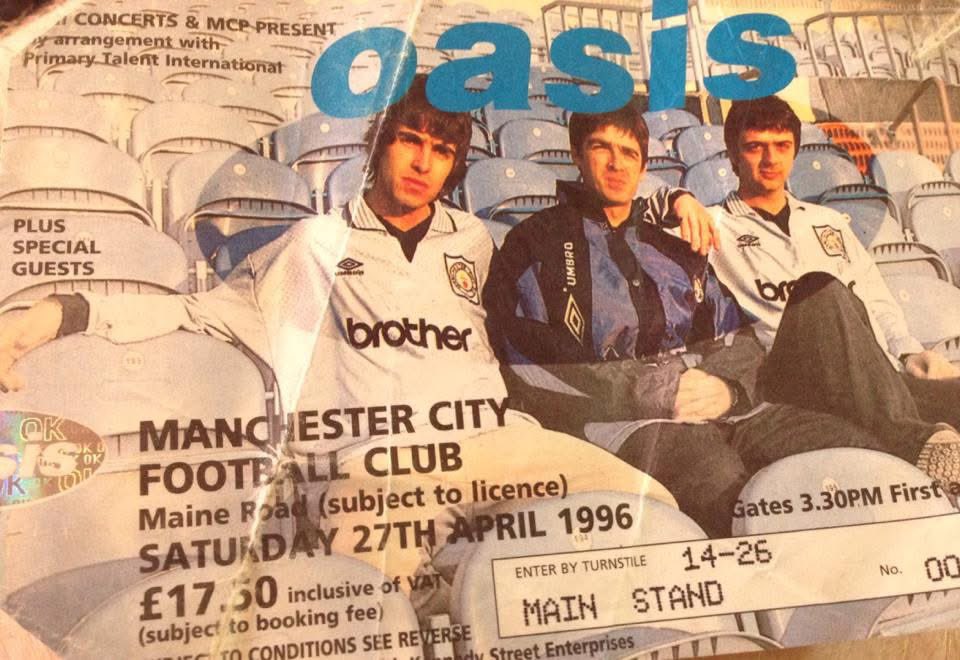 DamienCLM's tweet photo. 30 years ago today my Dad took me to watch #Oasis at Maine Road it’s the second best thing I had ever seen there…….the first was 2 years later watching #BuryFC beat City 1-0! #VivaPaulButler https://t.co/RLdVQfOeES