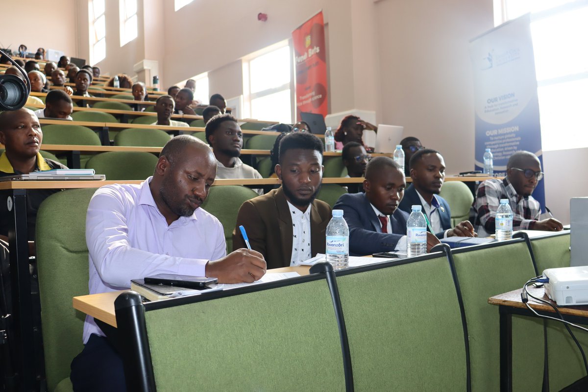 Faculty of Applied Science and Technology (FAST) tweet media
