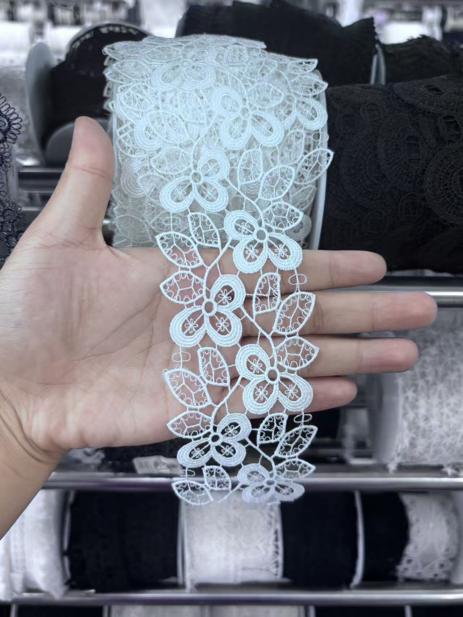 TogeWang63213's tweet image. Embroidery lace by Nextfashion Trimming &amp;amp; Lace ✨ 300 new styles/month, trend-based, OEKO-TEX/GRS/BSCI. 📧 Contact: sales88@nextfashion2.com
🌐 Website: nftrimming.com
 #lace #embroidery #textile #fashion #oem #odm