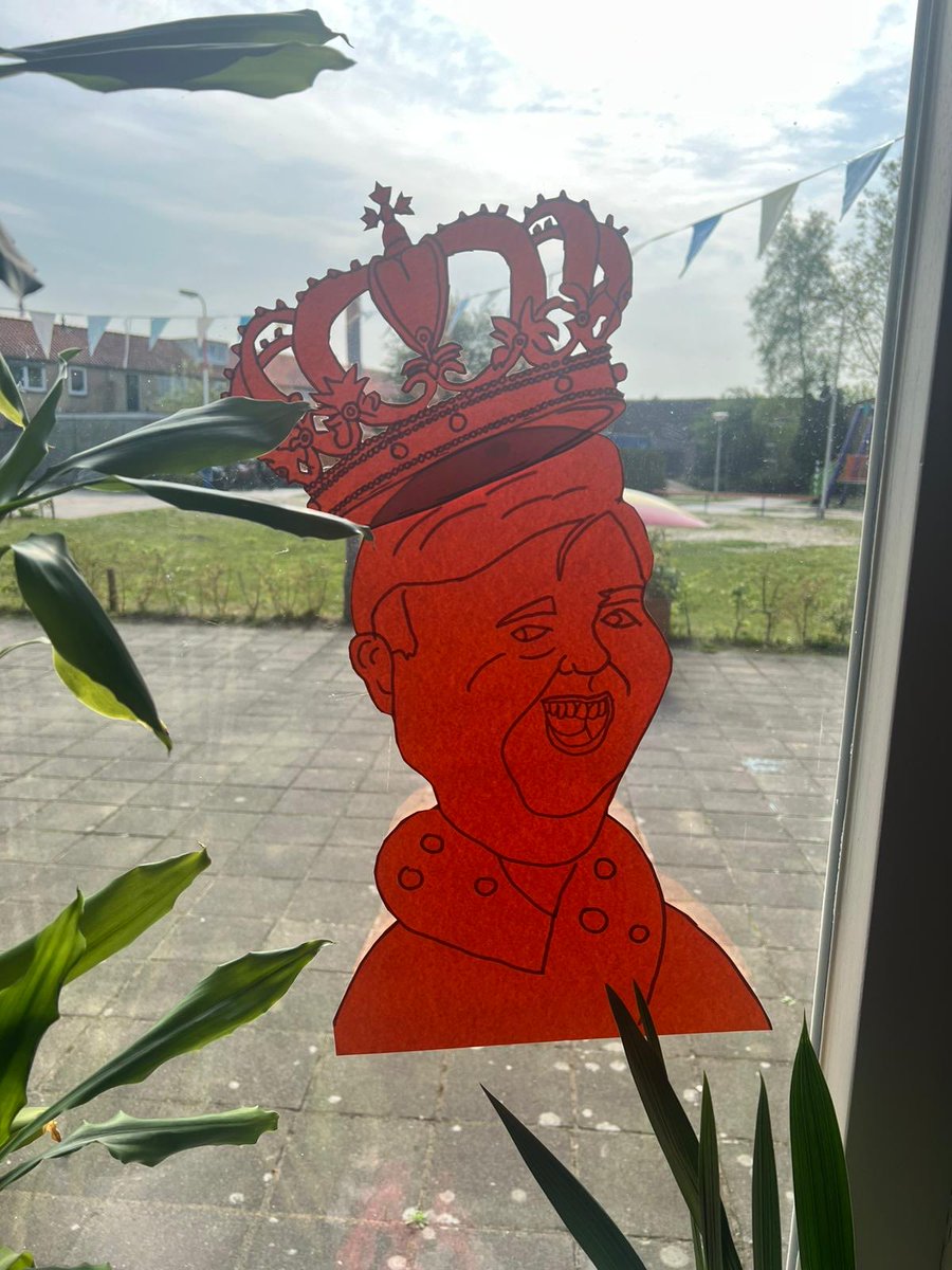 jssartjess's tweet image. King’s Day caricature of King Willem Alexander an a Dutch lion I made #art #kunst #koningsdag