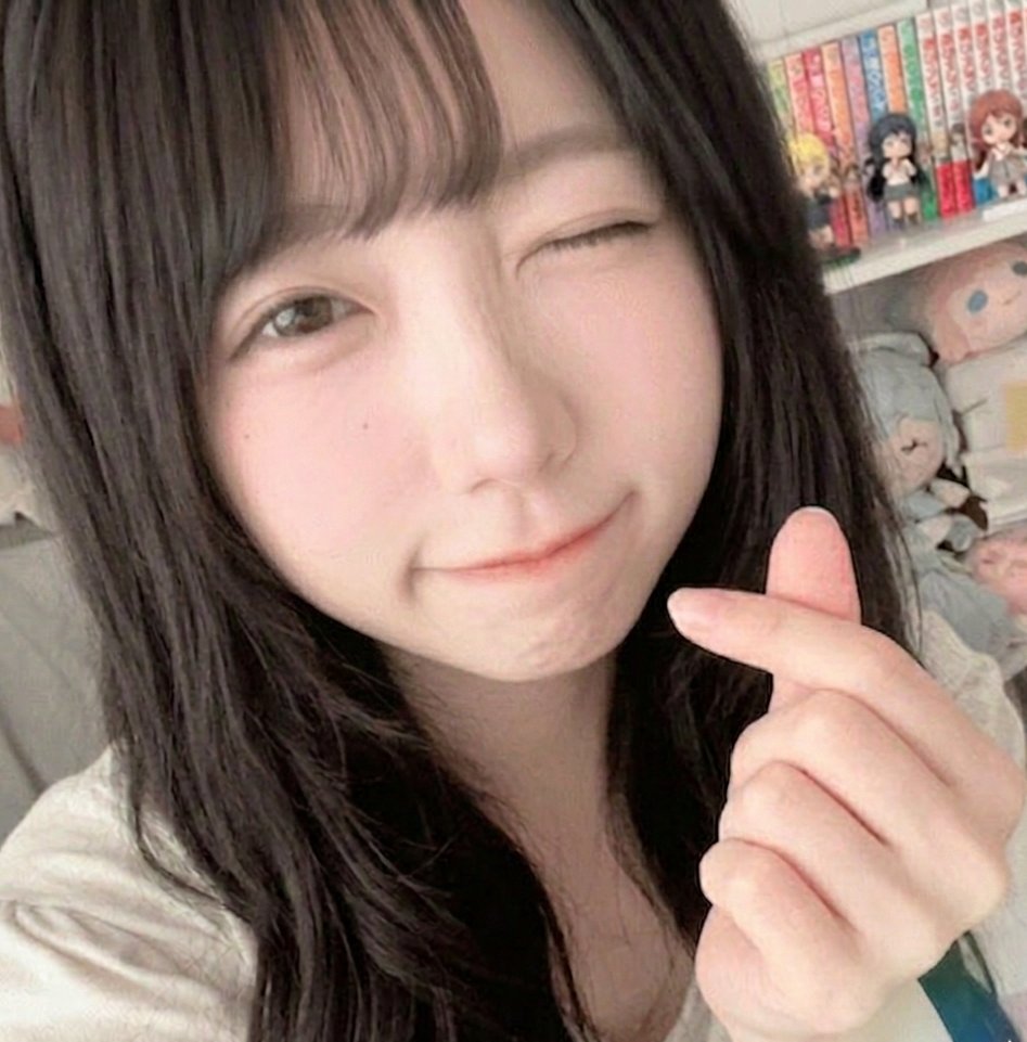 ひかり tweet media