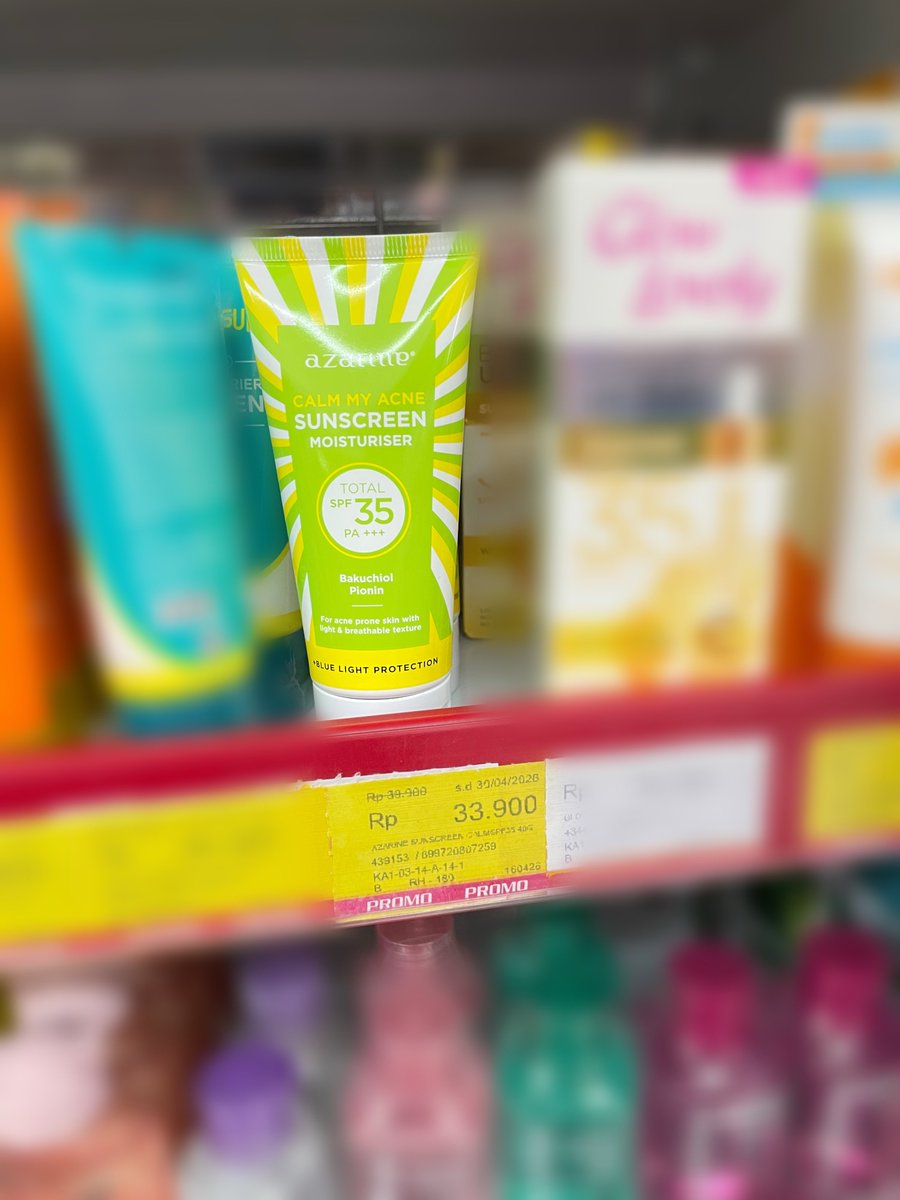 sunscreen acne nya azarine ada di alfamart guyss. udah tau blm?

mana cuma 30rb-an🙂‍↕️🤙🏻