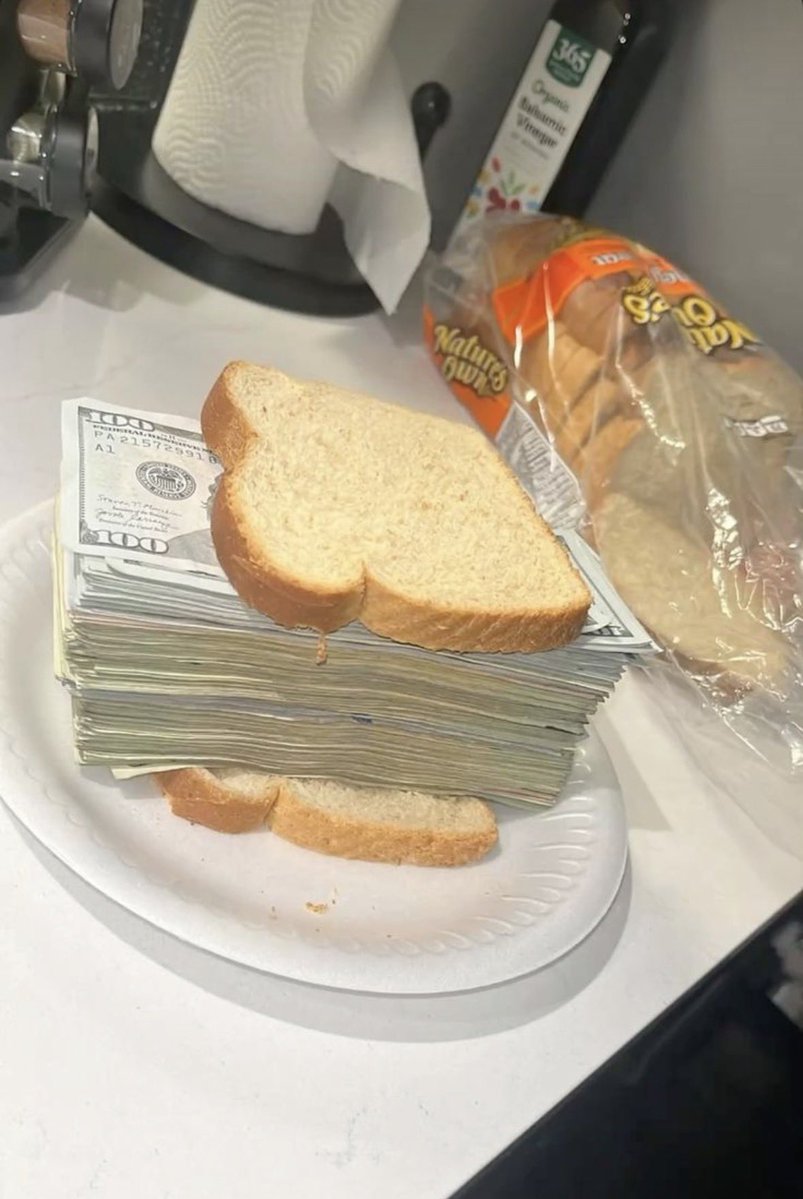 𝓛𝓲𝓼𝓪 ღ tweet media