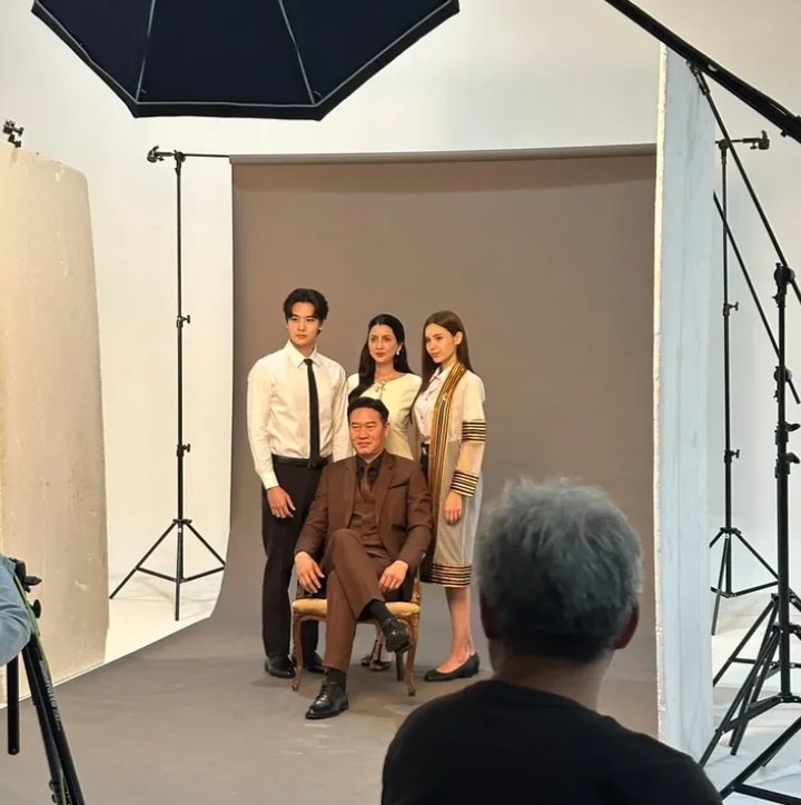 reneeverse 🌞 tweet media