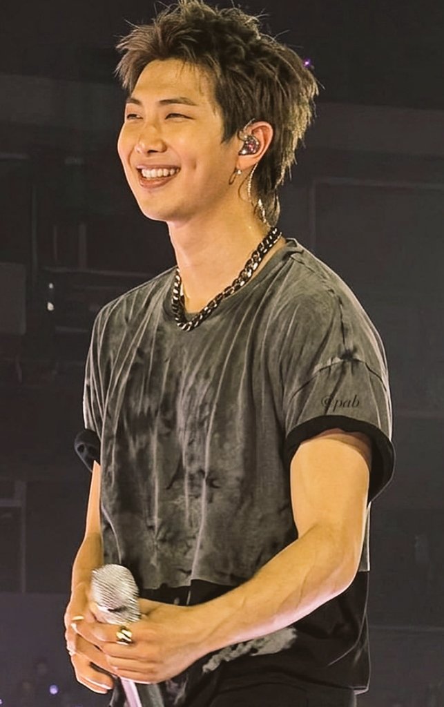 rkive  tweet media