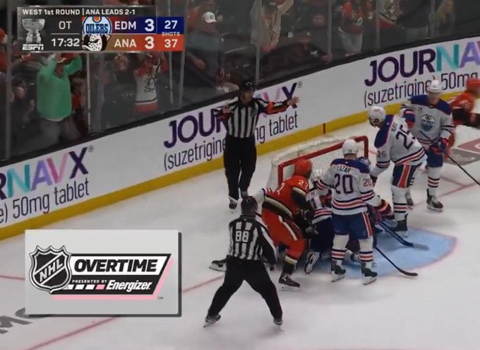 DocNaeco's tweet photo. @mister_hiccup @corprice12 @BizNasty2point0 Ah, the one who waved it off was the one who saw it go in. Understood. https://t.co/ussGfiY6yx