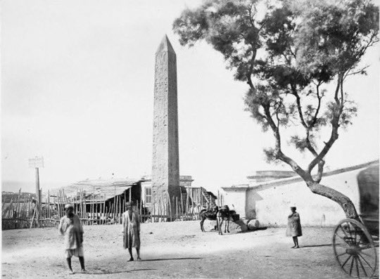 The_East_End's tweet image. Most are familiar with ‘Cleopatra’s Needle’ on Victoria Embankment, but here are some pictures you may not have seen, including its original location in Alexandria (when it was given as a gift) and the cylinder in which it was transported across the ocean… #history #london